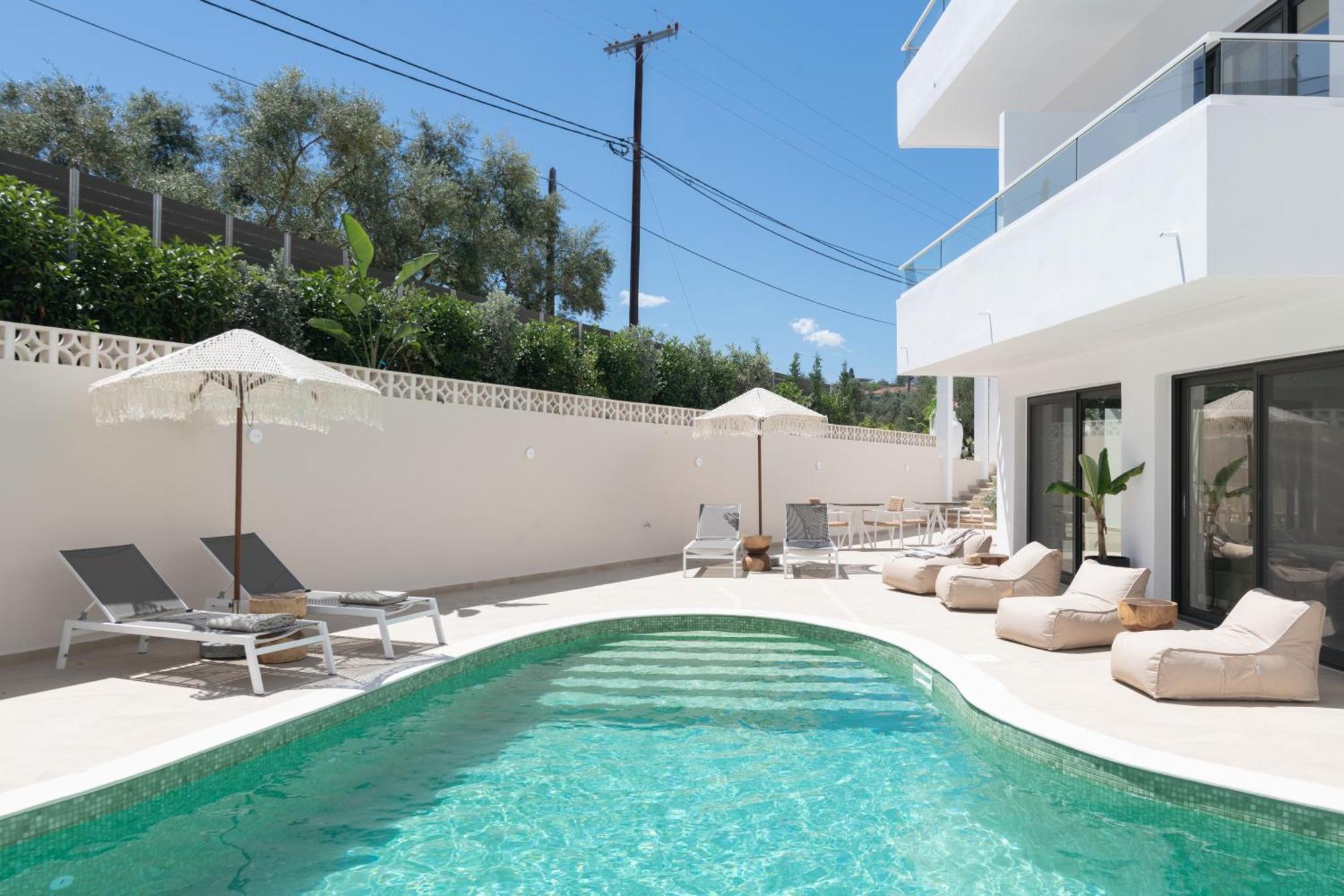 Aparthotel Isola Concept 4*