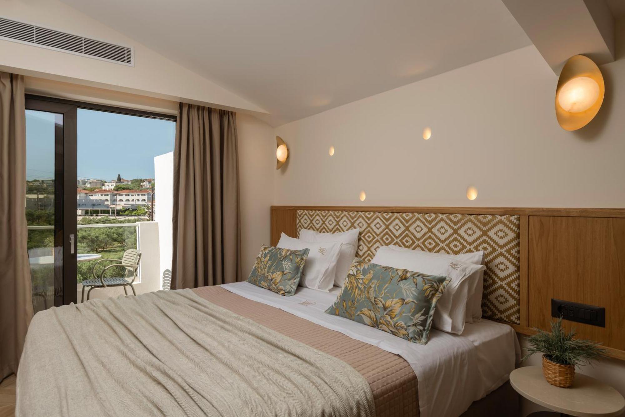 Aparthotel Isola Concept 4*